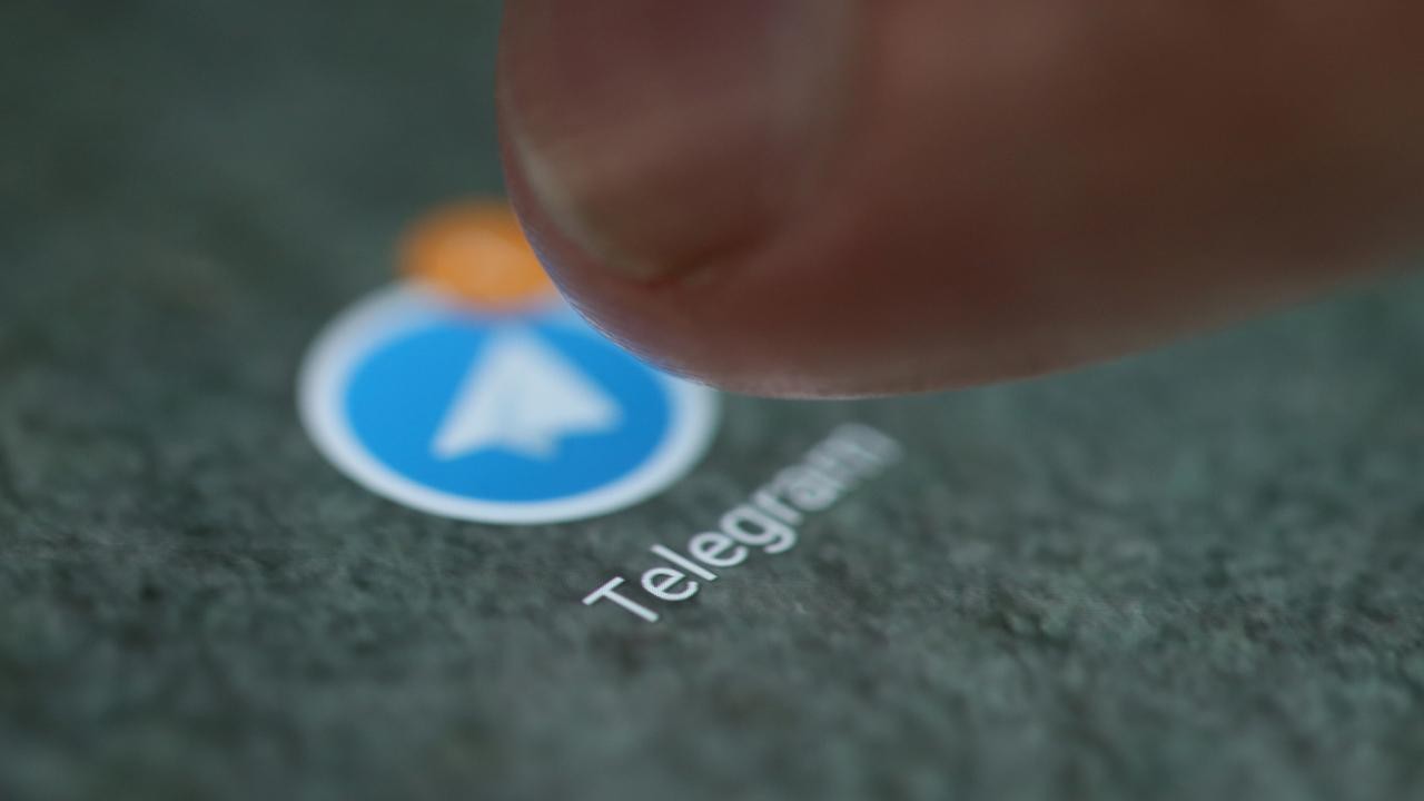 Apple, Telegram’ı kısa süreliğine App Store’dan kaldırdı