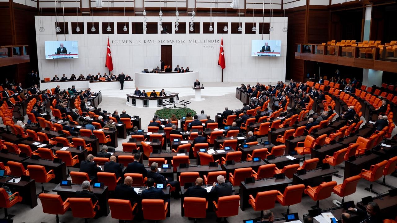 Şehit aileleri ve gazilerin haklarına ilişkin kanun teklifi, TBMM Milli Savunma Komisyonunda kabul edildi