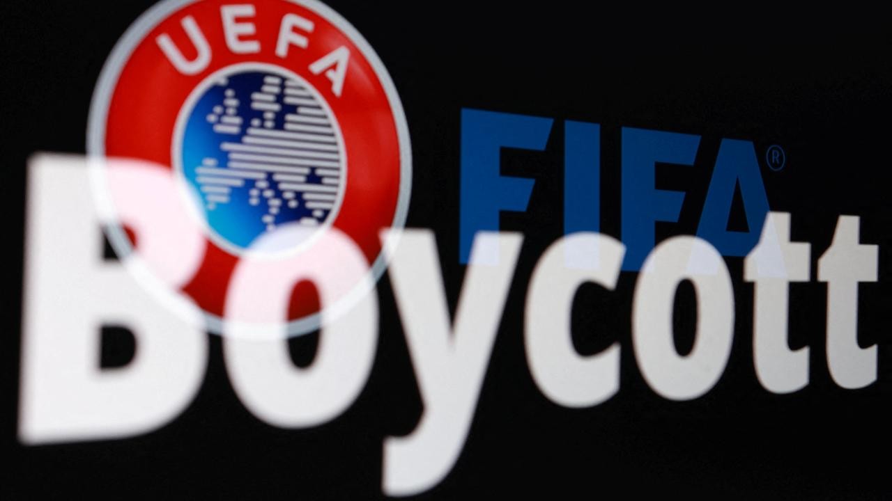 UEFA, FIFA organizasyonlarını boykot kararından geri adım atmadı