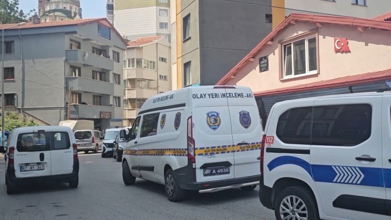 39 yaşındaki adam evinde ölü bulundu