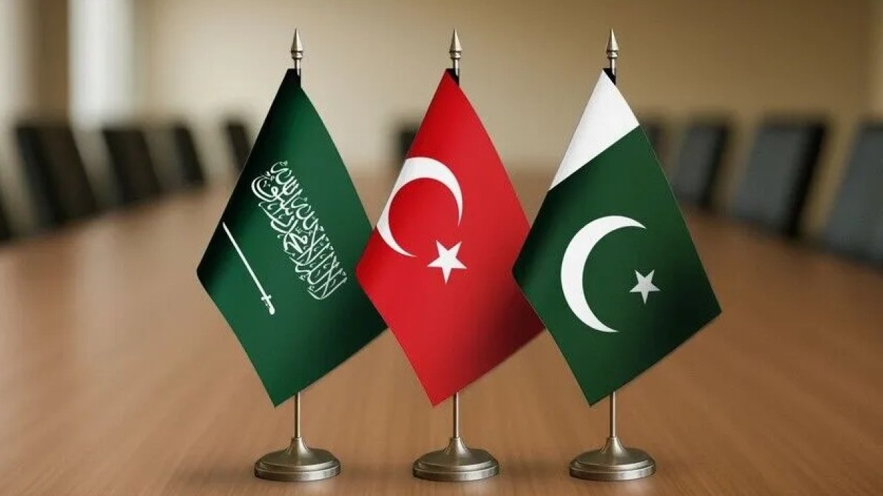 Türkiye, Suudi Arabistan ve Pakistan üçlü savunma anlaşması imzalayacak
