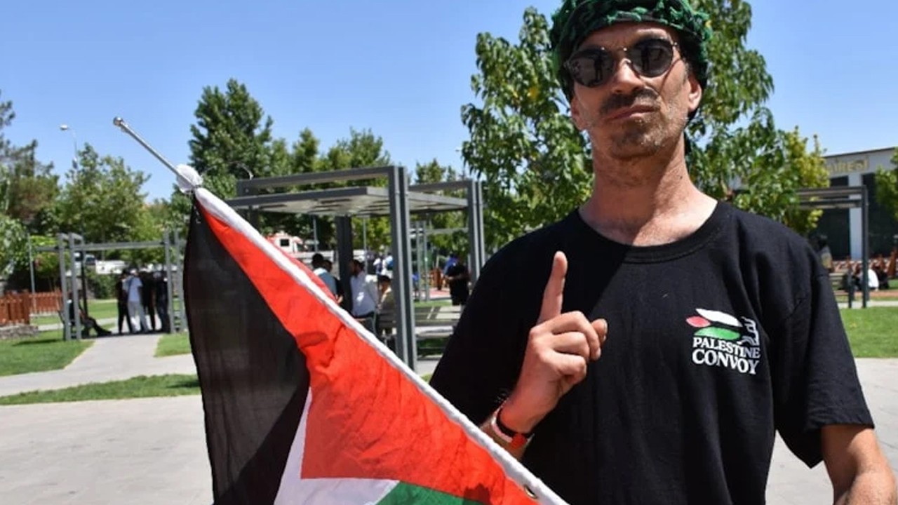 Filistin Konvoyu'na katılan Fransız aktivist Müslüman oldu