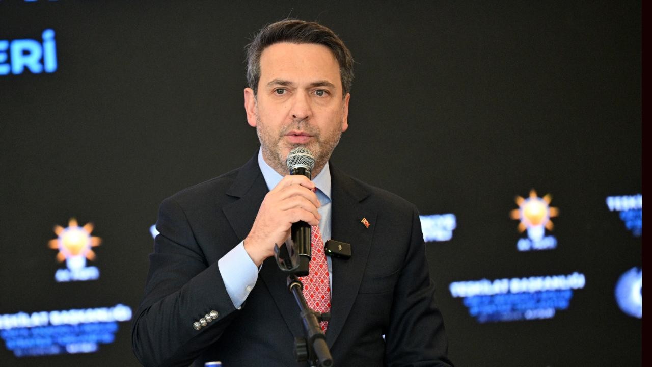 Bakan Bayraktar: Türkiye enerjide çeyrek asra 100 yıllık işi sığdırdı